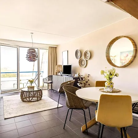 Beautiful Modern Furnished *