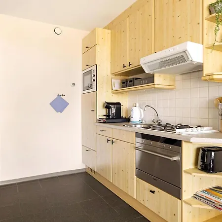 Beautiful Modern Furnished